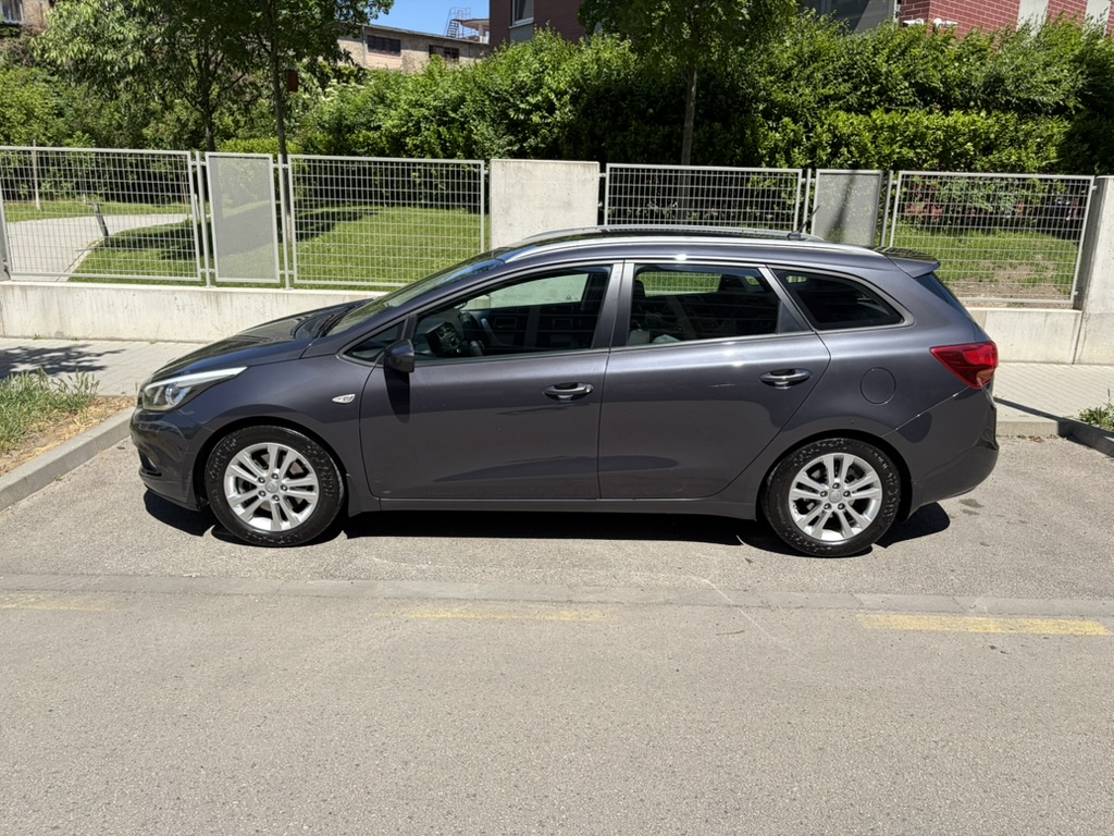 Kia Cee'd SW · 3