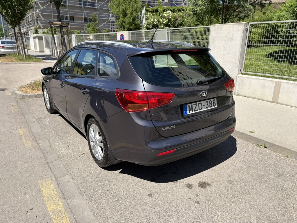 Kia Cee'd SW · 4