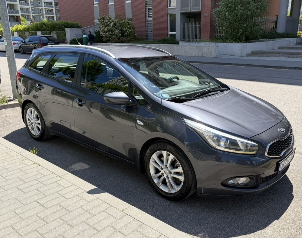 Kia Cee'd SW · 7